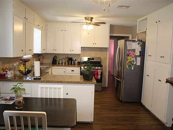 5th image of 312 Star St