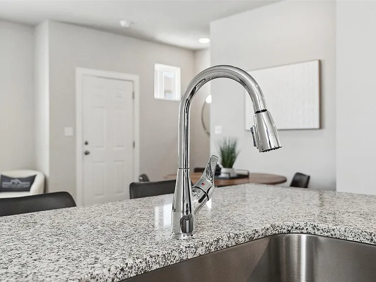 520-903B Powell Dr — Photo 18