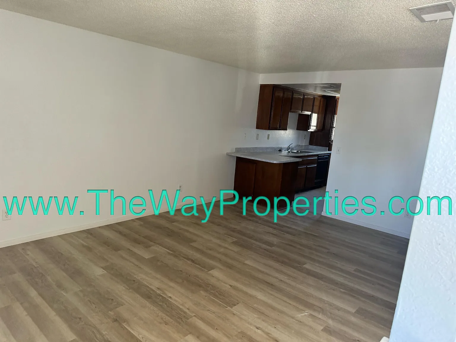 20285 Serrano Road - B — Photo 2