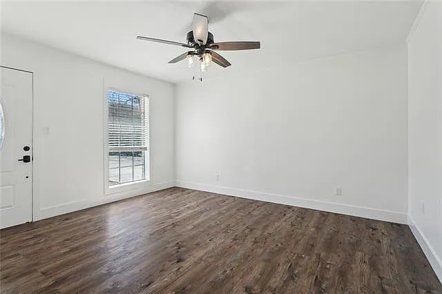 1201 Montgomery St — Photo 3