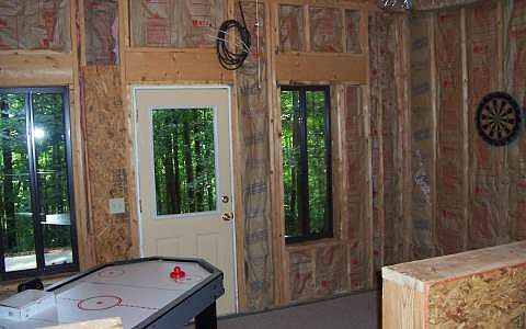 5th image of 943 Meadowridge Dr