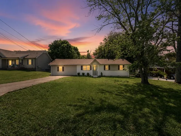 203 Freeman Dr, Lewisburg, TN 37091