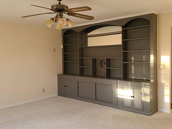 4th image of 14 Tunis Ave Floor 2