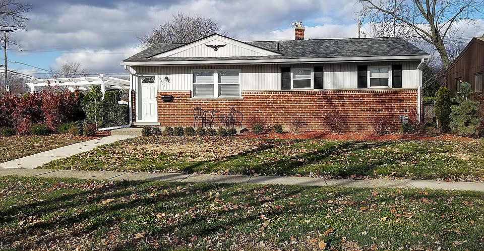 1st image of 12107 Diehl Dr