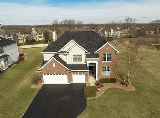 599 Parkside Ln, Yorkville, IL 60560