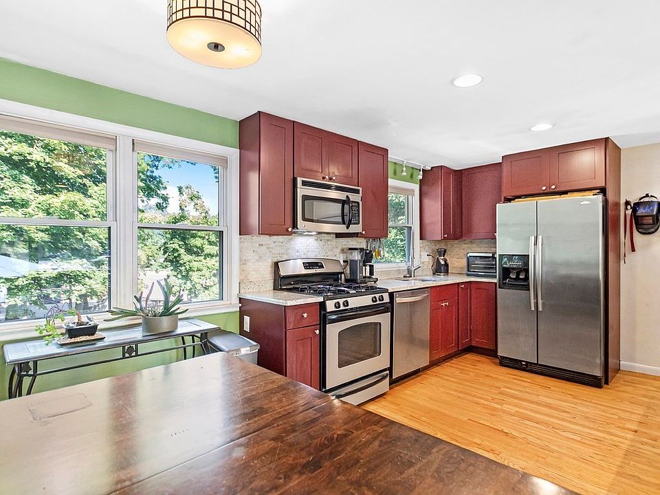 16 Ravenswood Rd, Waltham, MA 02453 Zillow