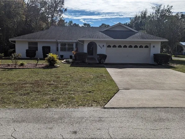 9664 W Plantation Ln, Crystal River, FL 34429