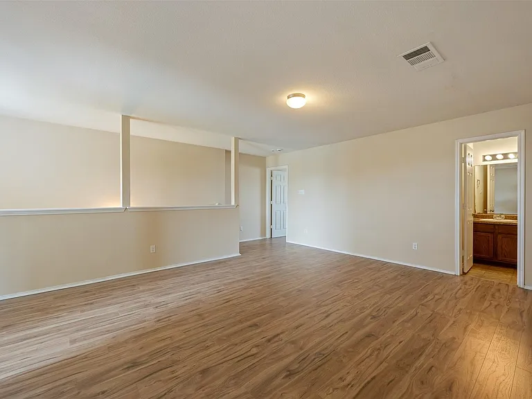 13405 Lismore Ln — Photo 31
