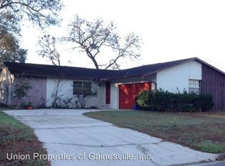 8017 SW 13th Rd, Gainesville, FL 32607