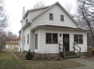 351 S Elm Ave, Kankakee, IL 60901