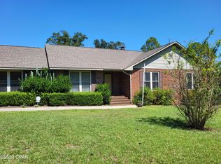 4664 Ridgecrest Dr, Marianna, FL 32446