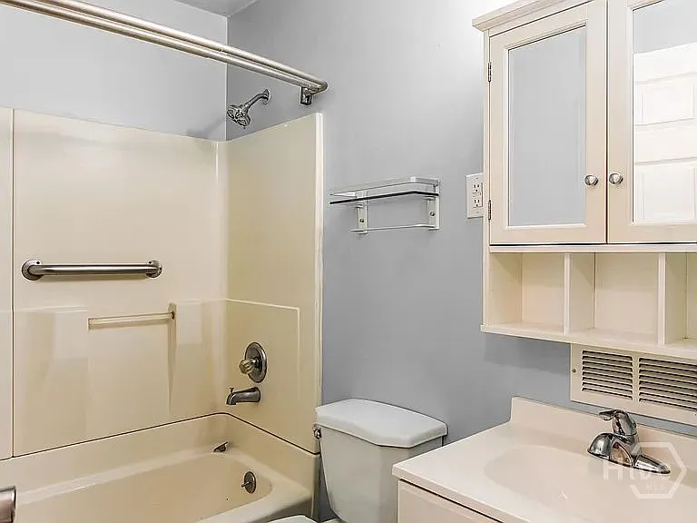 2056 Cannon Bridge Rd — Photo 14