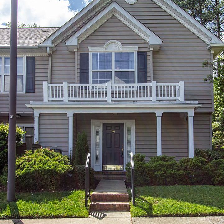 1st image of 906 Settlement Dr