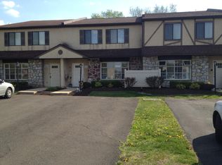 2026 Jason Dr #A, Huntingdon Valley, PA 19006