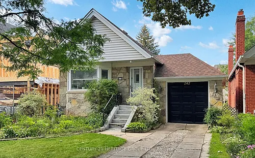 242 Joicey Blvd Photo 1