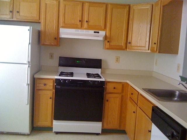 1st image of 20332 Kellys Ln