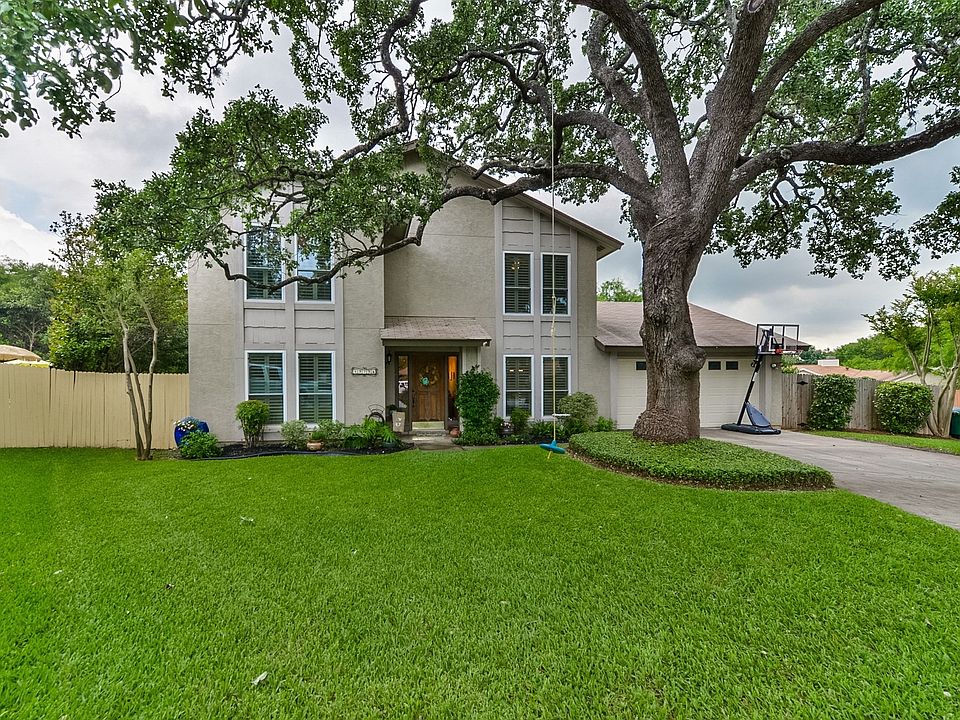 1st image of 13734 Pebble Point Dr