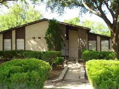 1st image of 5021 Clover Valley Dr