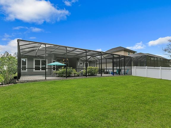 3rd image of 174 Cloisterbane Dr