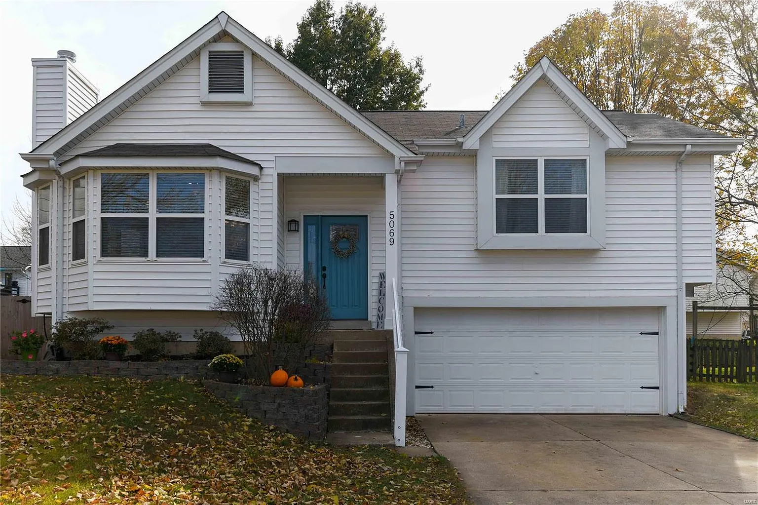 5069 Danielle Dr photo 1
