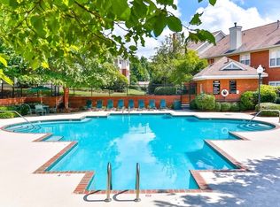 5014 Alexander Valley Dr APT 203, Charlotte, NC 28270