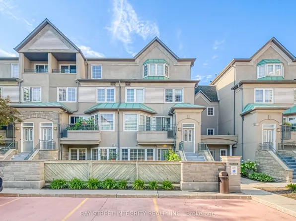 188 Bonis Ave #202, Toronto, ON M1T 3W2