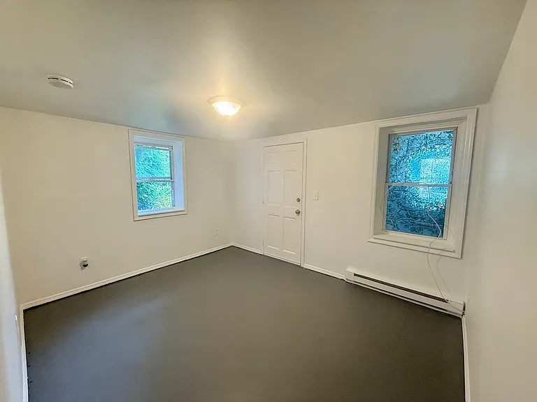 3 Sherman Ave #1 — Photo 4
