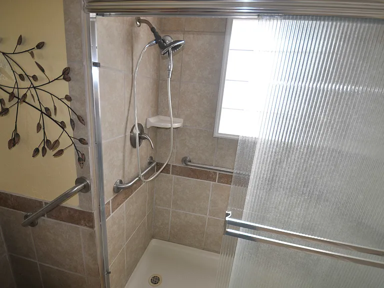 Bathroom 2_07062023