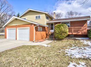 11924 N Granville Rd, Mequon, WI 53097