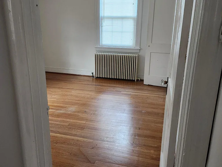 513 Craigie Ave — Photo 5