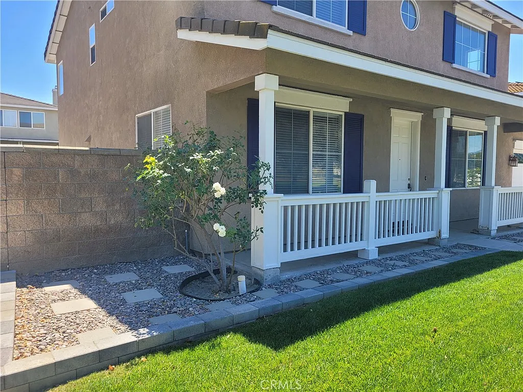 4 bed, 2.5 bath, 2980 sqft, $3,800 — Photo 4