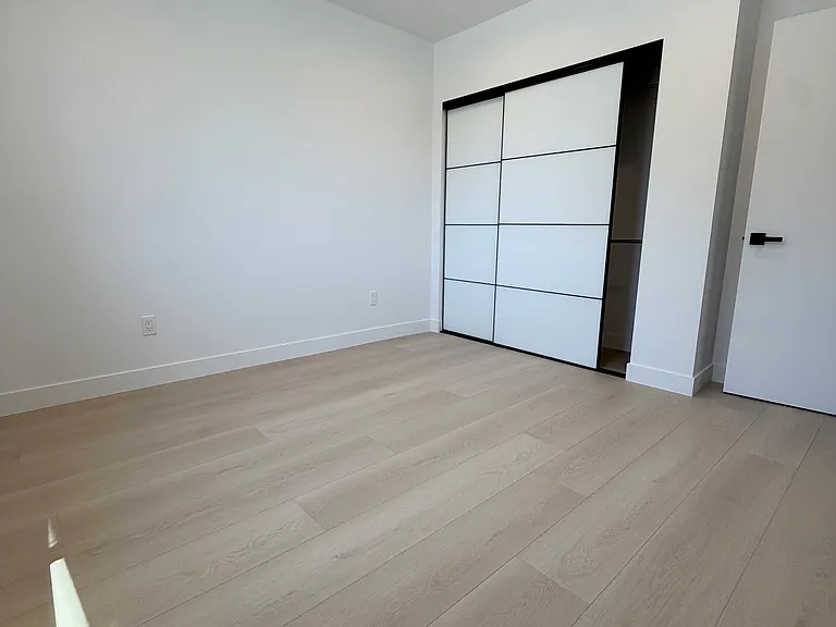11481 W Erwin St — Photo 9