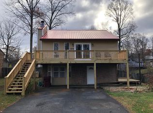 1978 Michael Dr, Johnson City, TN 37604