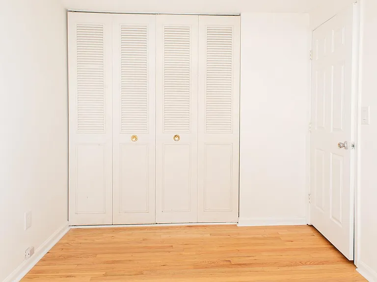 430 Blossom Tree Ct — Photo 21