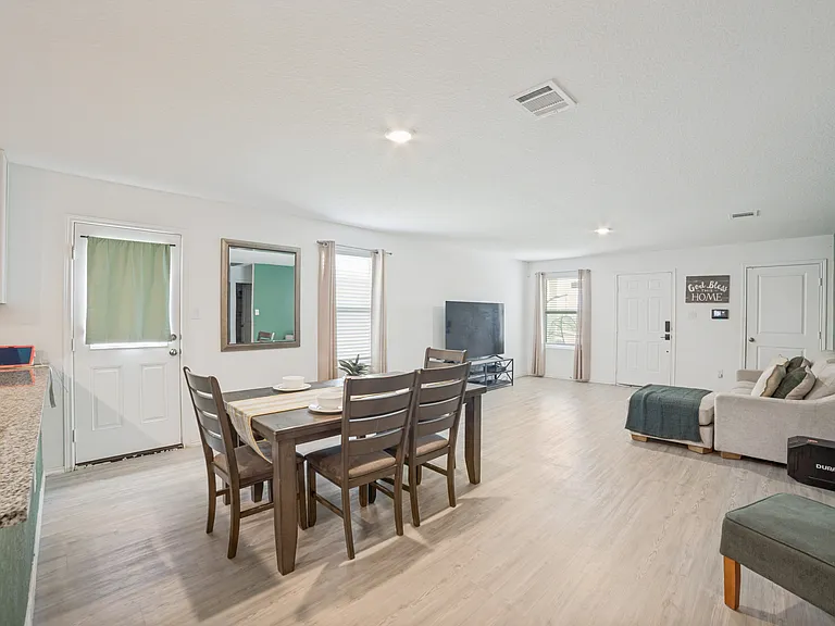 14559 Greenfield Ml — Photo 3