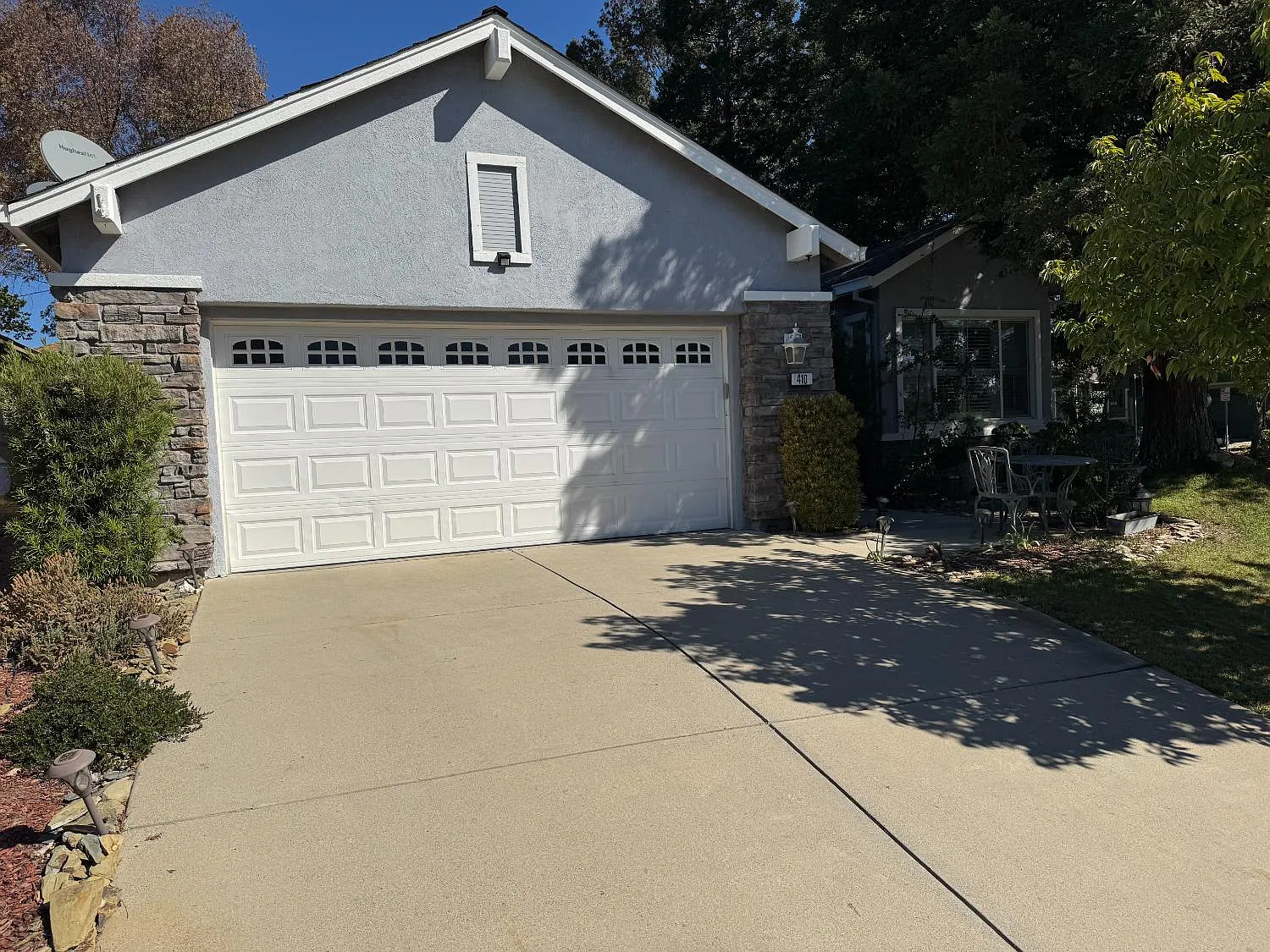 410 Mitchell Lake Ct photo 1