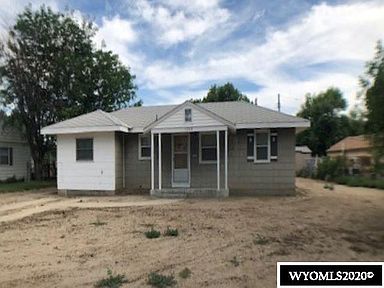 1208 Charles Ave Worland Wy 82401 Zillow