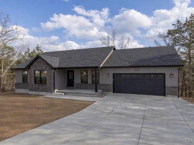 830 Stone Gate Dr, De Soto, MO, 63020