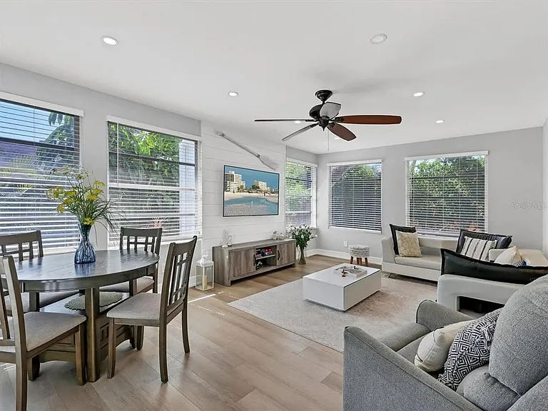 2428 Whippoorwill Cir — Photo 4