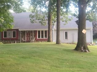 7440 S 49th St, Franklin, WI 53132