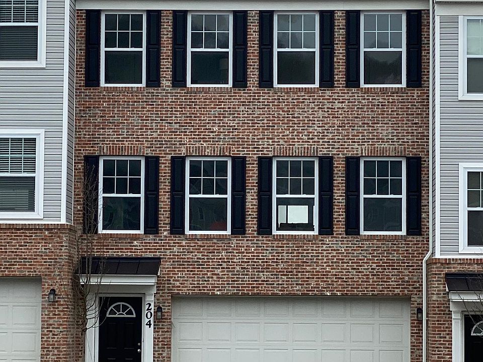 1st image of 204 Faulk Dr