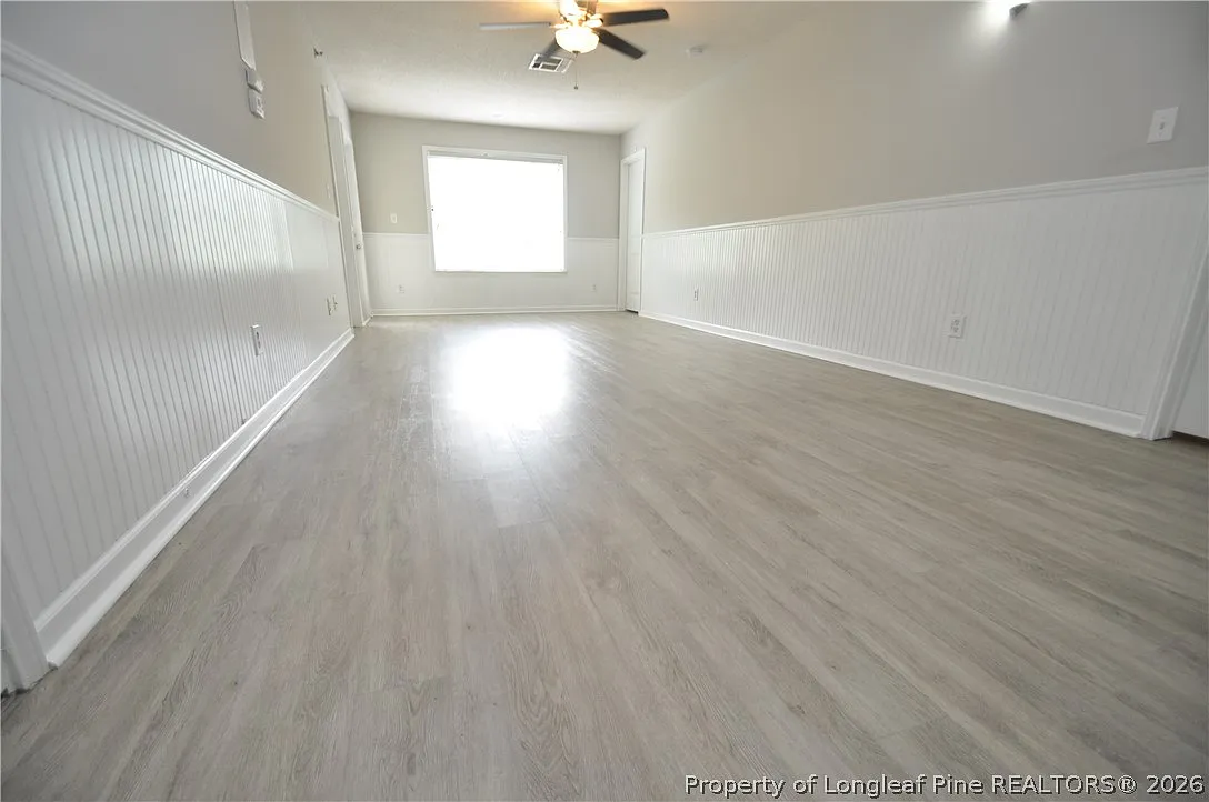 4 bed, 4.0 bath, $1,900 — Photo 3