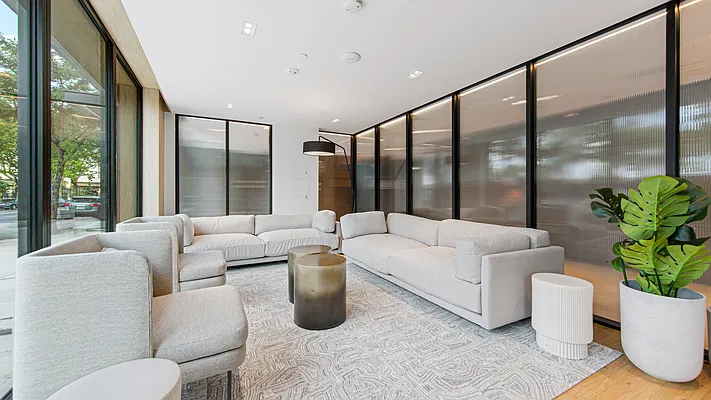 Rented by Nooklyn NYC LLC | media 114