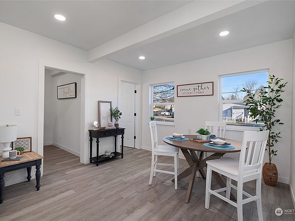 5th image of 120 E Young Street