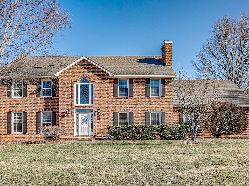 1st image of 4322 Summerfield Dr