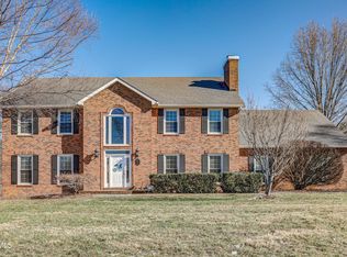 4322 Summerfield Dr, Piney Flats, TN 37686