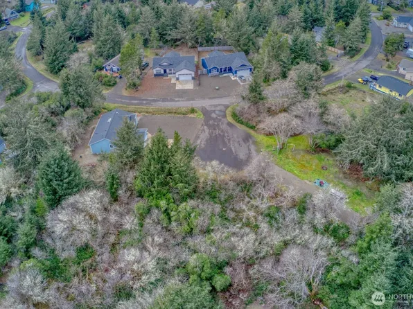149 Myrtle Court SW, Ocean Shores, WA 98569