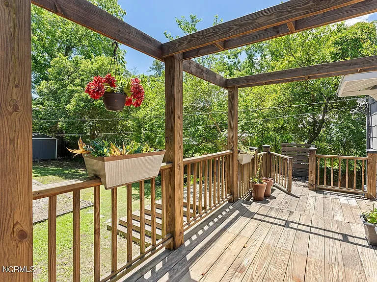 2214 Princess Place Dr — Photo 24