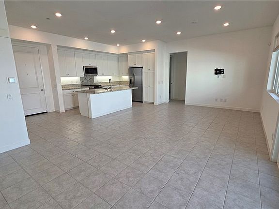 5th image of 26955 Prospector Rd #201