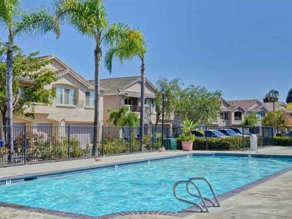 Pool/Jacuzzi
